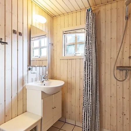 4 Person In Oksbøl